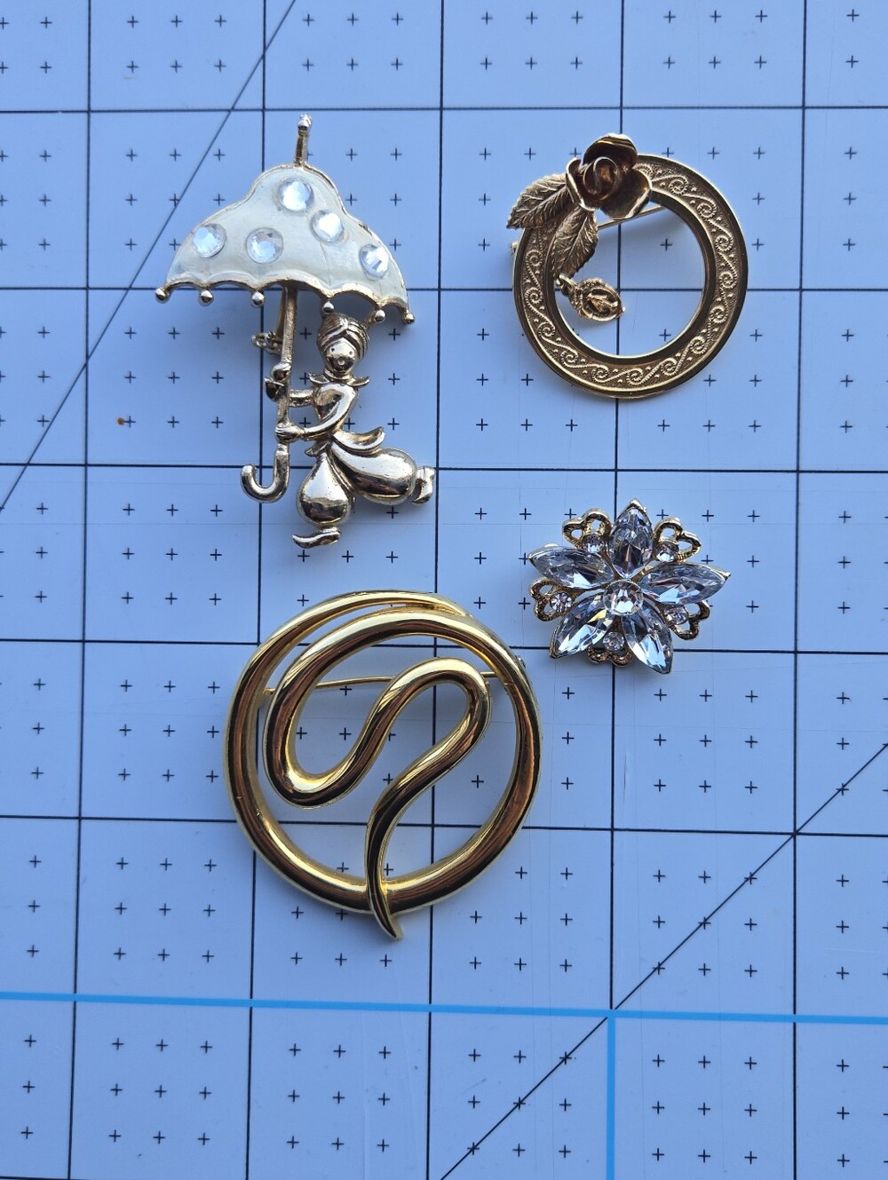 Vintage Gold Tone Brooch Lot M. Jent KREMENTZ Rhinestone Umbrella Floral Pin